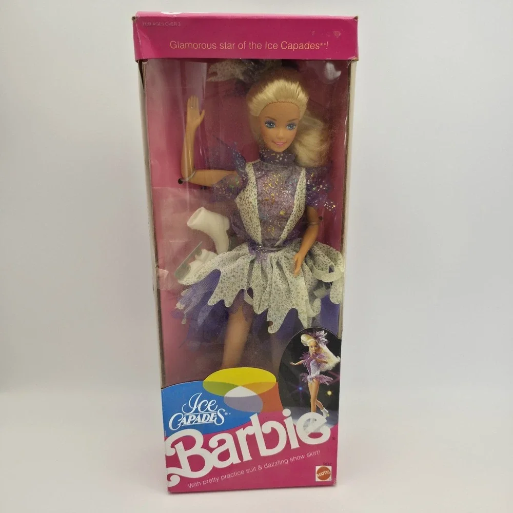 Vtg Mattel Ice Capades Barbie 1990 Doll Practice Suit Show Skirt  Ring Box